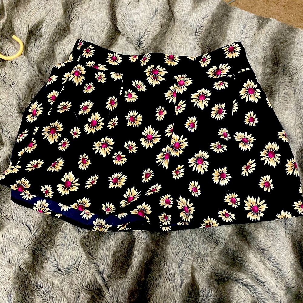 Sunflower shorts
